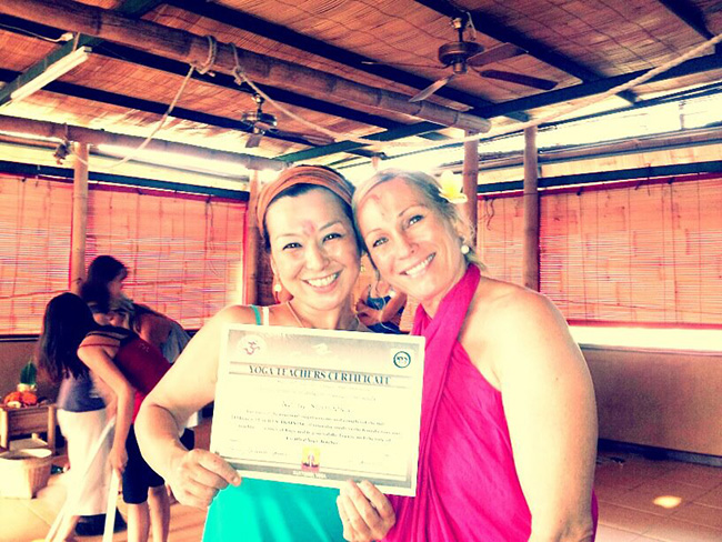 Santosha Sunny Richards, Surf Yoga retreat teacher training bali India