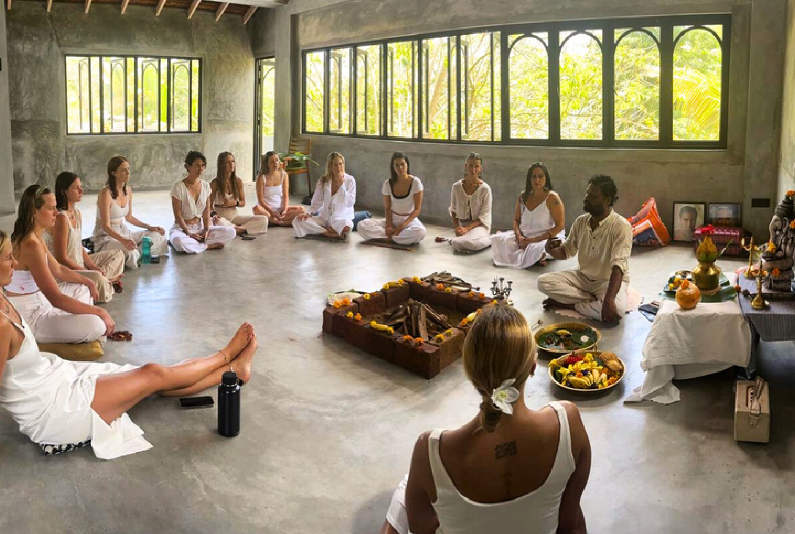Santosha Yoga - sri lanka + beyon - Group Meditation Ceremony in a Tranquil Setting